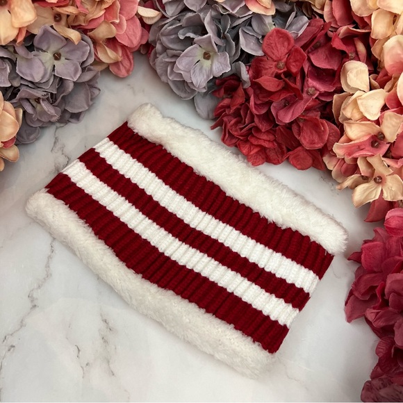 Infant Baby Red Striped Winter Hat & Ring Scarf Set - Picture 13 of 16